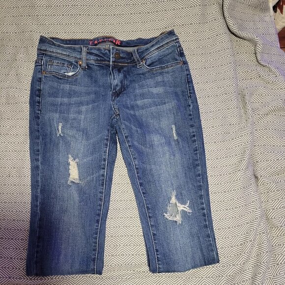 Delia's Taylor Dark Blue Distressed Skinny Jeans Size 4 - Picture 2 of 8